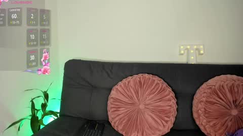 Snapshot of on_tefa chatting on 02.17.25 Violette online show from 02.17.25