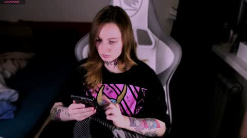 on_yxxx online show from 12.08.24