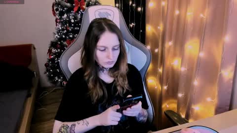 on_yxxx online show from 01.24.25