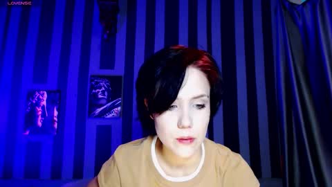 Snapshot of onaloon chatting on 09.23.25 onaloon online show from 09.23.25