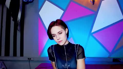 Snapshot of onaloon chatting on 10.15.25 onaloon online show from 10.15.25