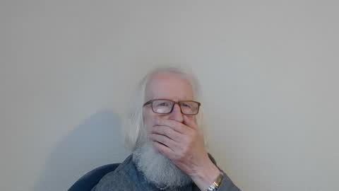 Somewhere over the rainbow online show from 12.16.25