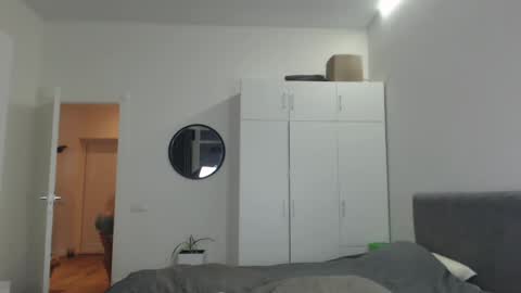 onebestlover online show from 02.28.25