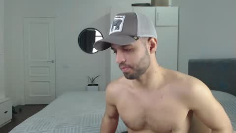 onebestlover online show from 03.09.25