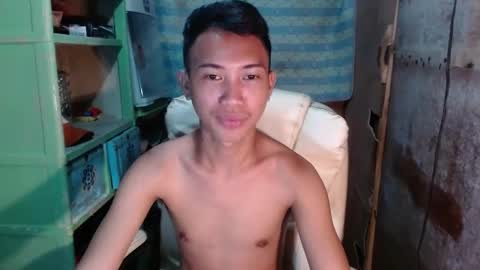 Wyn Will serve you and be your slave online show from 12.27.24