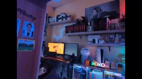 Snapshot of onecrew1 chatting on 01.05.26 onecrew1 online show from 01.05.26