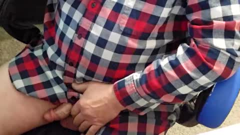 Snapshot of onelargecock0615 chatting on 11.08.25 Unpredictable online show from 11.08.25