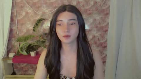 Snapshot of onelesslonelygirl69 chatting on 05.28.26 KLIER online show from 05.28.26