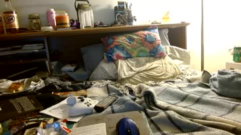 Snapshot of onemattu chatting on 09.25.25 Mattu online show from 09.25.25