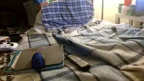 Snapshot of onemattu chatting on 10.31.25 Mattu online show from 10.31.25