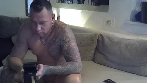 Snapshot of onepussycock chatting on 03.01.25 .....mICha..... online show from 03.01.25