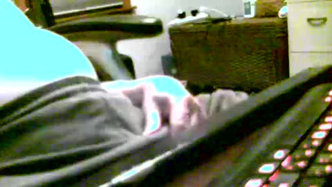 Snapshot of oneyedjackin chatting on 10.13.25 oneyedjackin online show from 10.13.25