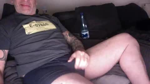 Snapshot of onkel90 chatting on 09.29.25 onkel90 online show from 09.29.25