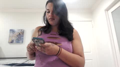 Snapshot of only1jtreasure chatting on 03.08.25 Only1JTreasure online show from 03.08.25