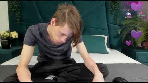 Erick  online show from 02.14.25