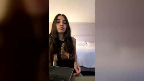 bellalove online show from 08.04.26