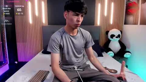 Snapshot of onlyjos_ chatting on 12.02.25 Josh - Schedule 1400 - 2200 online show from 12.02.25