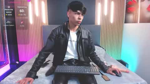 Snapshot of onlyjos_ chatting on 12.14.25 Josh - Schedule 1400 - 2200 online show from 12.14.25