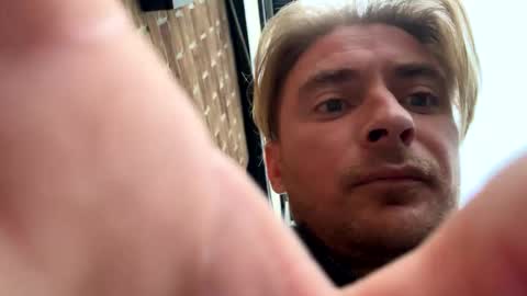 onlyloveyoutwice2016 online show from 10.14.25