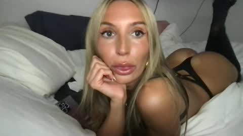 onlypaigewhite online show from 06.26.26