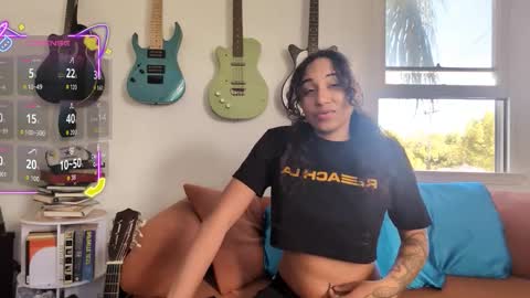 Duo online show from 01.14.26