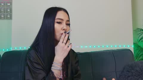 Xandra online show from 01.20.25