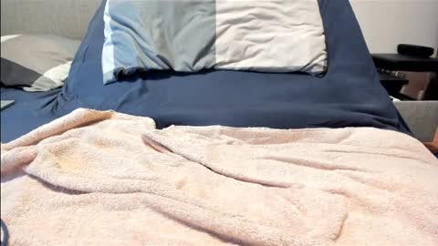 ontheedgel32 online show from 01.23.25