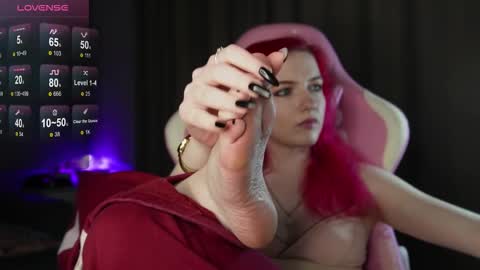 Snapshot of ooliviaa chatting on 11.07.25 Hannah online show from 11.07.25