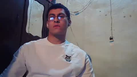 oomaurooo online show from 01.12.26