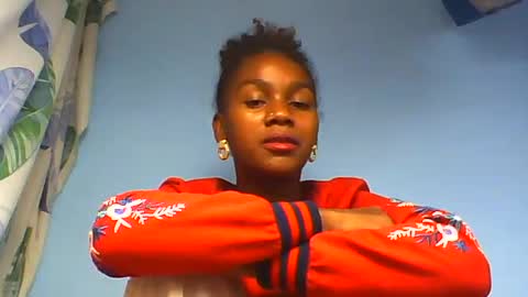 Snapshot of oooorazanasoa chatting on 07.01.26 oooorazanasoa online show from 07.01.26