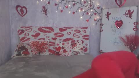 Snapshot of oovanessahotts chatting on 02.14.26 Vanessa online show from 02.14.26