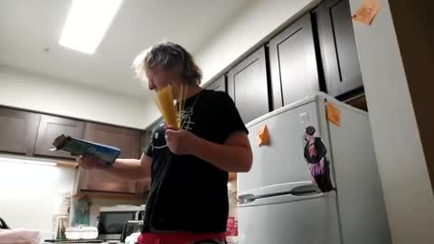 TsJojo online show from 12.08.24