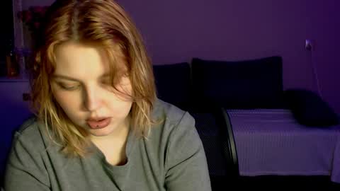 Snapshot of opheliaritz chatting on 05.10.26 Ophelia online show from 05.10.26