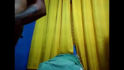 Snapshot of opree_pirocudo chatting on 04.18.26 Opree online show from 04.18.26
