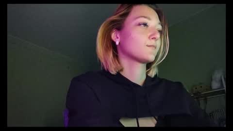 Melani  online show from 03.02.25