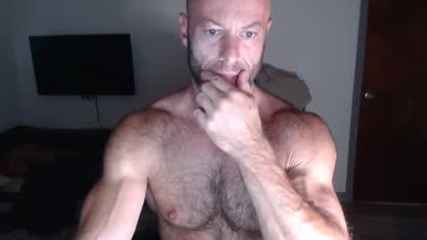 Snapshot of oregon87 chatting on 10.08.25 The Oregon Lumberjack online show from 10.08.25