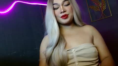 anura online show from 12.04.25