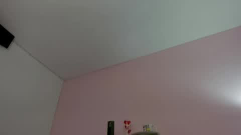 Snapshot of oriana_guzman chatting on 04.29.26 Miss Guzman online show from 04.29.26