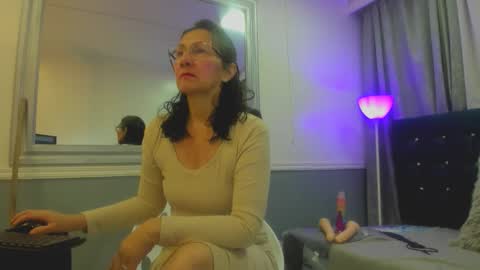 Oriana  online show from 02.24.26