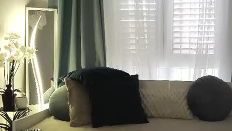 orianawade online show from 07.30.26