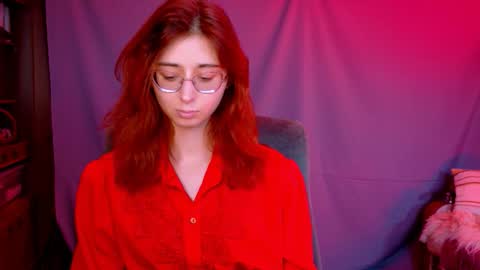 Orianna -  Hi Im into geek culture cosplay crafting LARP games. Shall we play DnD online show from 09.26.25
