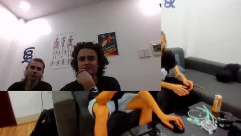 Fansly and Instagram -  online show from 03.05.25