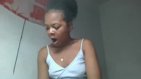 ornellahhh online show from 10.14.25