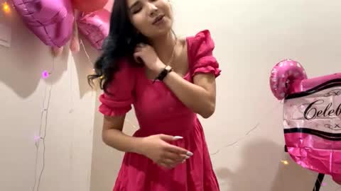 Snapshot of orphaajayi chatting on 09.26.25 Angel online show from 09.26.25