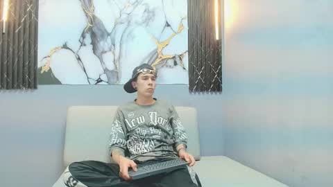 orus_241 online show from 10.17.25