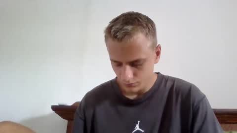 Snapshot of oscar_sssky chatting on 02.19.25 Oscar online show from 02.19.25