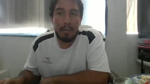 Snapshot of oscaryn_martell chatting on 01.26.25 oscaryn_martell online show from 01.26.25