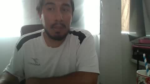 Snapshot of oscaryn_martell chatting on 01.27.25 oscaryn_martell online show from 01.27.25