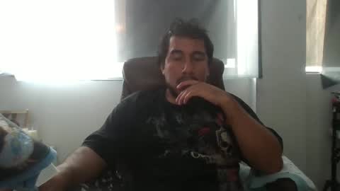 Snapshot of oscaryn_martell chatting on 02.27.25 oscaryn_martell online show from 02.27.25