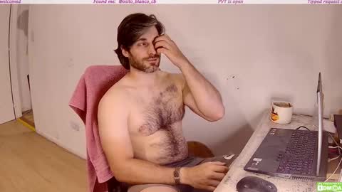 Osito Blanco online show from 10.22.25